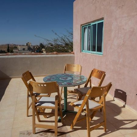 על הגג Hotel Mitzpe Ramon Exterior foto