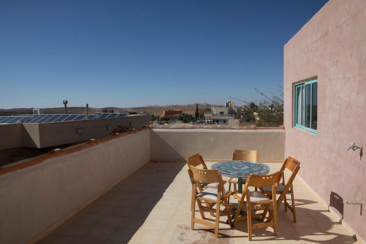 על הגג Hotel Mitzpe Ramon Exterior foto